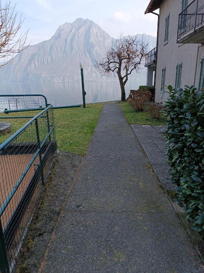 Studio Zu - Lakeside Apartment Riva di Solto Buitenkant foto